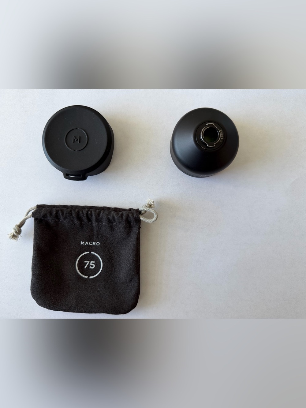 Moment T-Series 75mm Macro Lens for iPhone Android Smartphone with Cap & Pouch